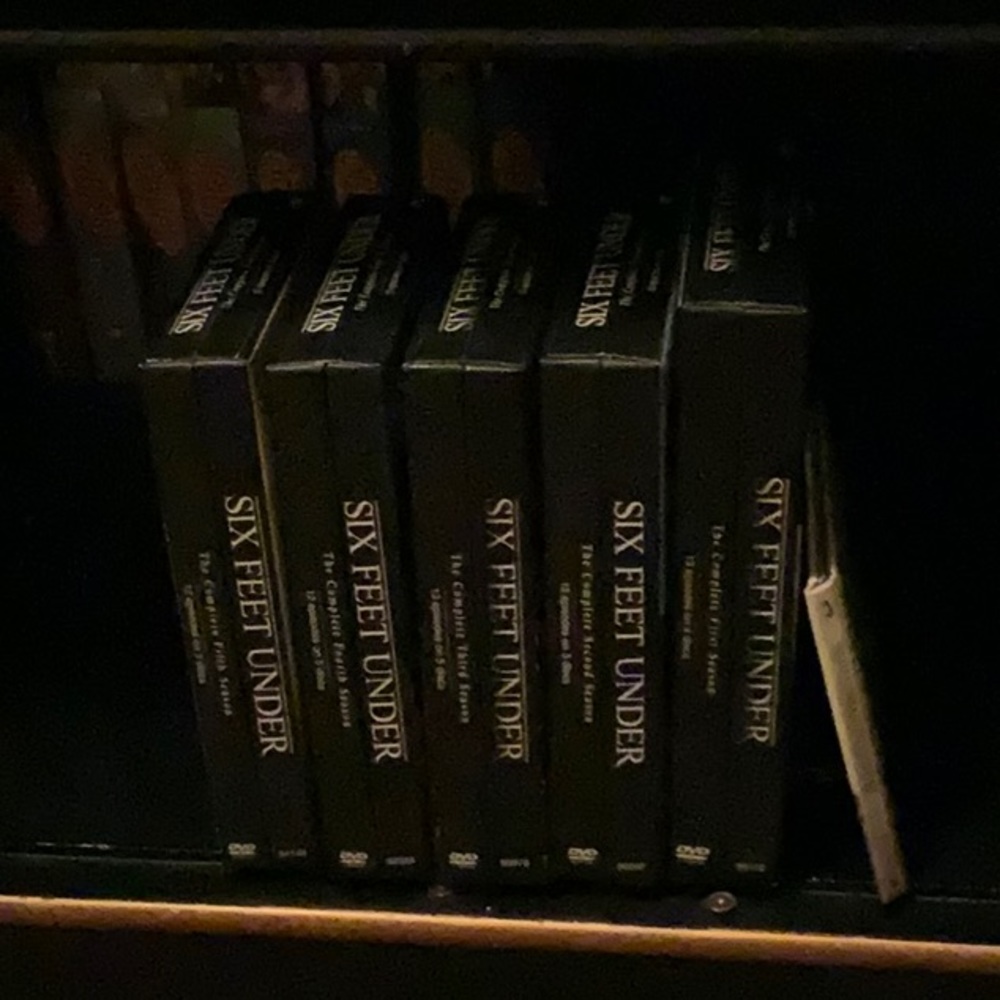 Entire Six Feet Under series